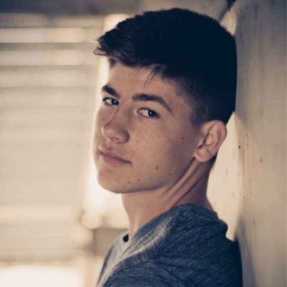 Meet your Posher, Zach - Picture 1 of 1